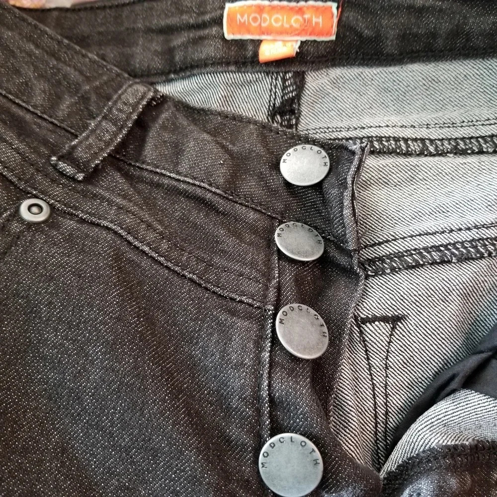 Modcloth Women's Karaoke High Rise Button Fly Skinny Jeans Size 4 Black Pockets - Picture 7 of 14